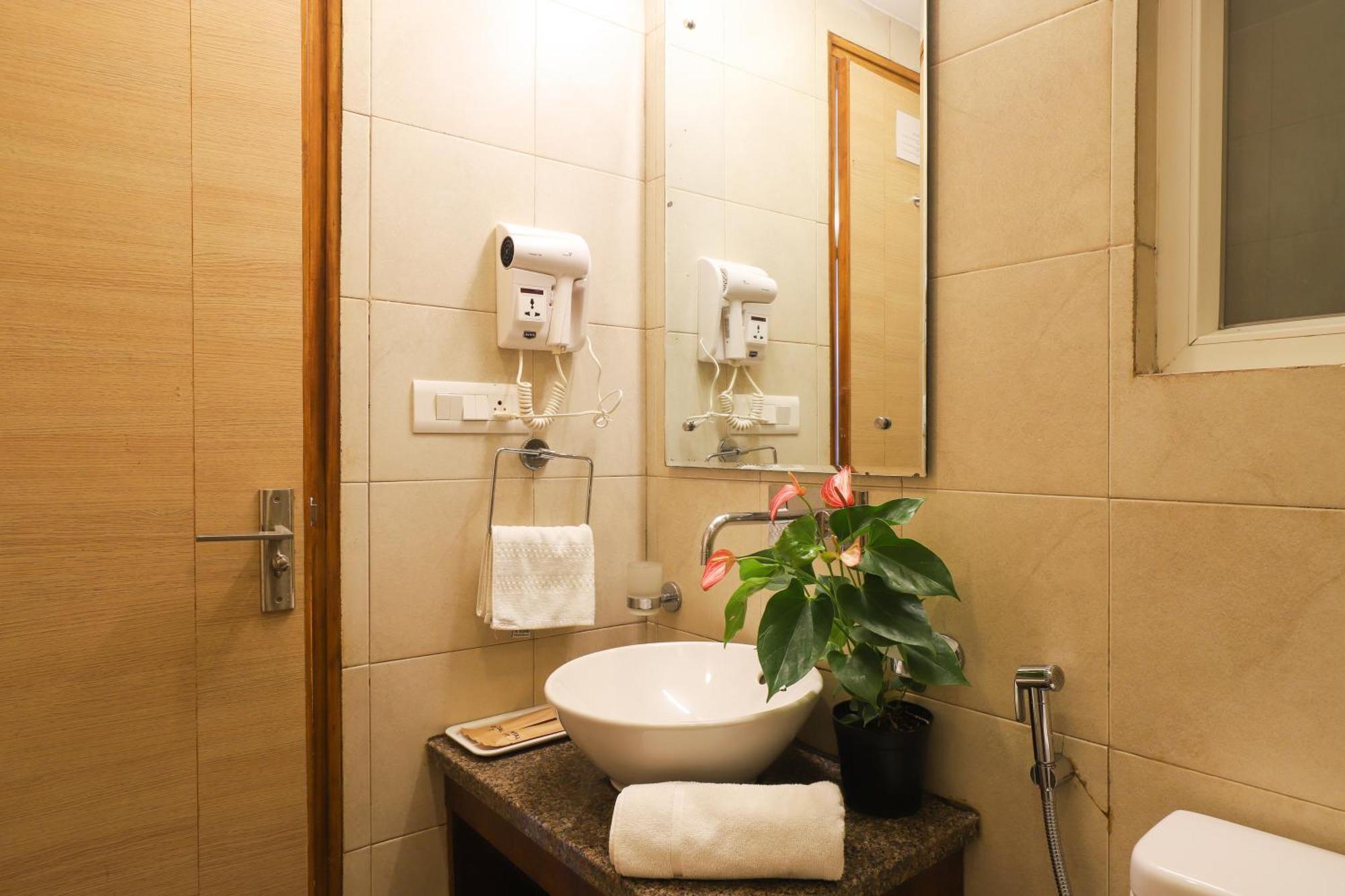 Veera Strand Park Serviced Apartments Near Calangute Exteriér fotografie